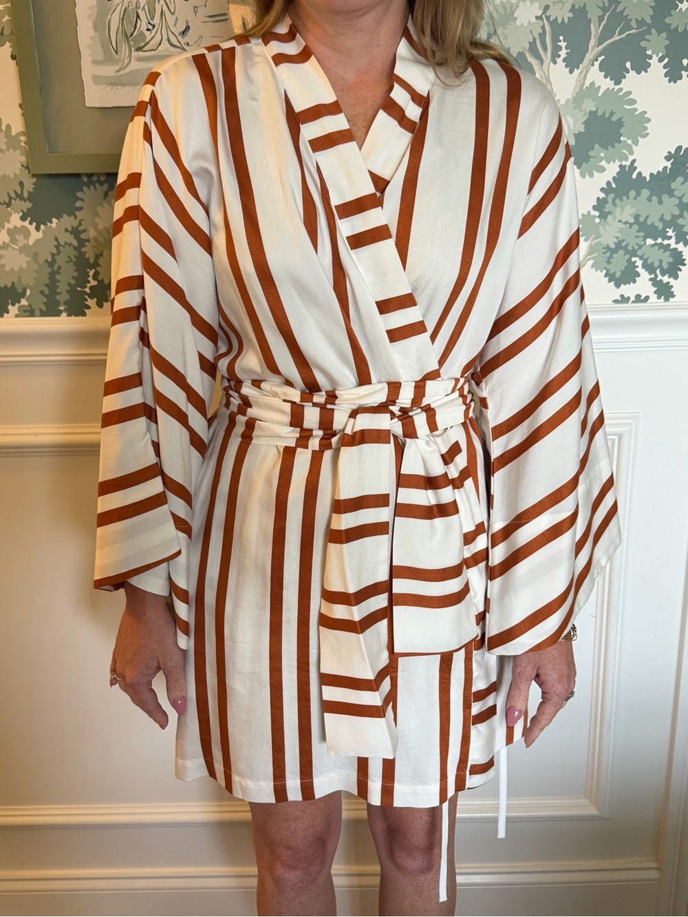 La Vie Style House wrap dress